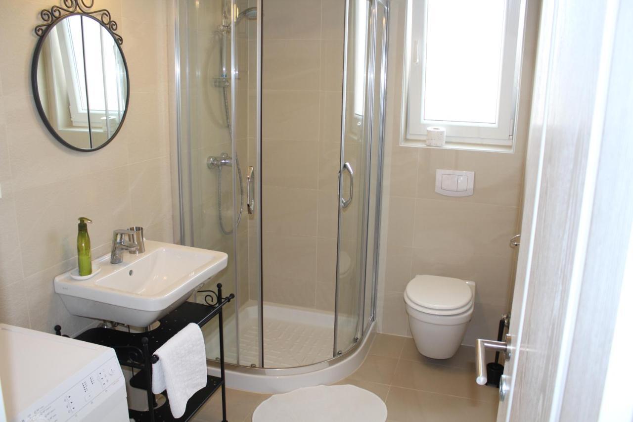 Vila More&More Linardići Dış mekan fotoğraf